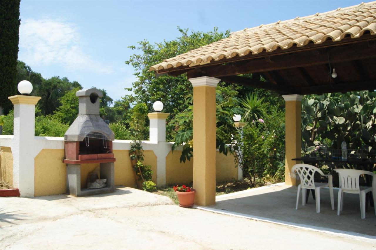 Villa Bouka Astrakeri Exterior foto